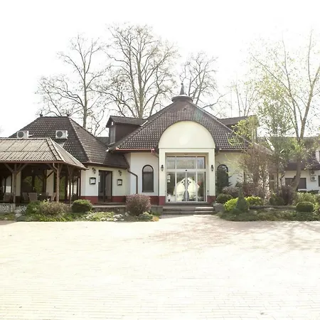 Fortuna 酒店 Dávod